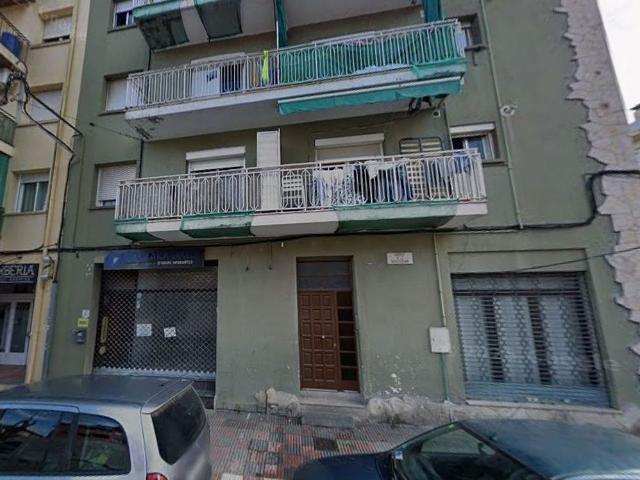 Piso en venta en paseo De la Diputació, Pineda de Mar, de 66 m² 1 habitación por 107.600