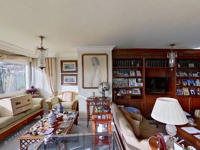 Piso en venta en Paseo de la Farola, La Malagueta