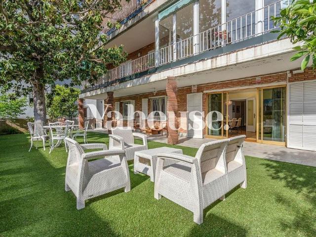 Piso en venta en paseo De la Font D'en Fargas, Barcelona, de 138 m² 4 habitaciones por 660.000