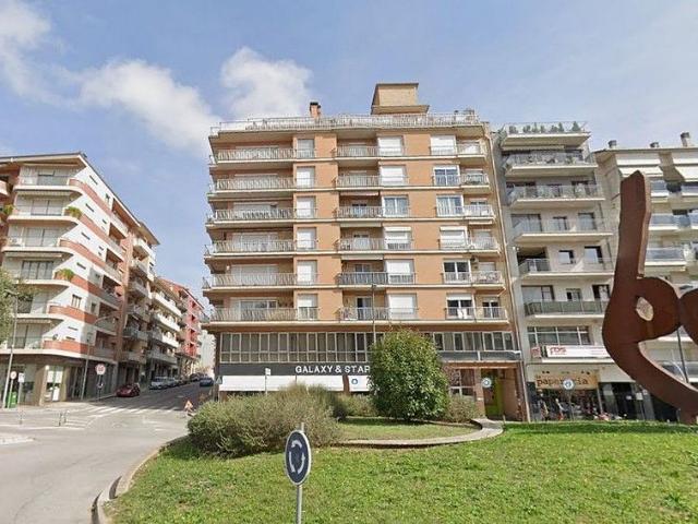 Piso en venta en paseo De la Pau, Berga, de 77 m² 1 habitación por 126.000