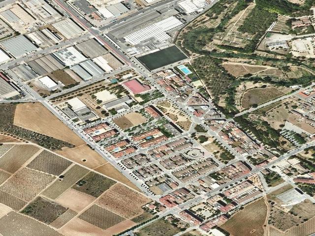 Piso en venta en paseo De L'aviació Republicana, Santa Margarida i els Monjos, de 83 m² 3 habitaciones por 125.220