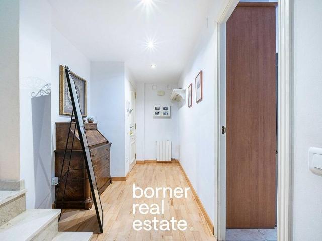 Piso en venta en paseo De Les Torres, Rubí, de 116 m² 4 habitaciones por 420.000