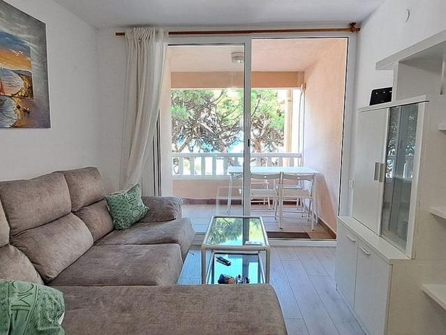 Piso en venta en paseo De Pau Casals, Vila Seca, de 49 m² 2 habitaciones por 209.000