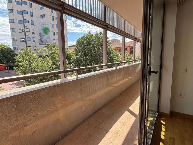 Piso en venta en paseo Del Vapor Gran, Terrassa, de 80 m² 3 habitaciones por 375.000
