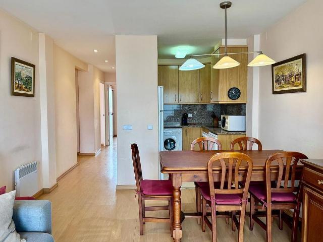 Piso en venta en paseo Del Mar, Palamós, de 62 m² 2 habitaciones por 299.000