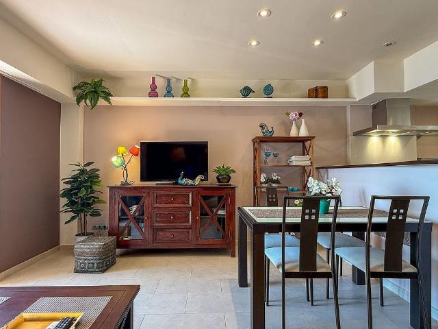 Piso en venta en paseo Del Mar, Palamós, de 64 m² 2 habitaciones por 490.000