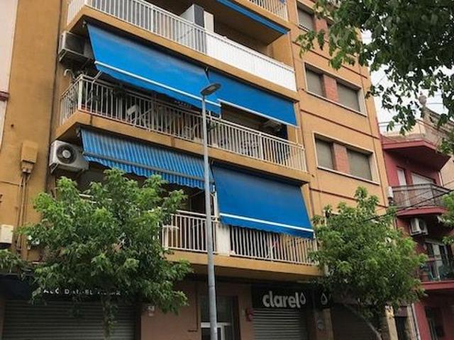 Piso en venta en paseo Del Progrés, Olesa de Montserrat, de 65 m² 2 habitaciones por 118.000