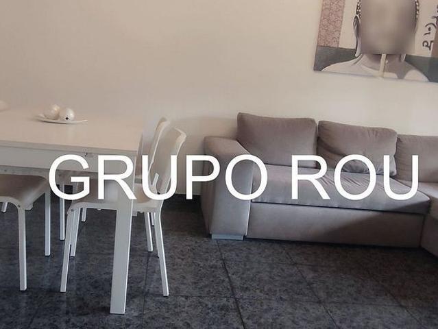 Piso en venta en paseo D'espanya, Castelldefels, de 59 m² 3 habitaciones por 355.000