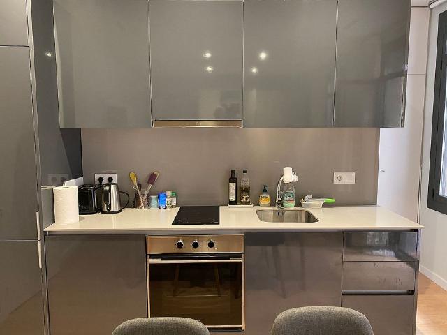 Piso en venta en paseo Juan de Borbón, Barcelona, de 45 m² 1 habitación por 270.000