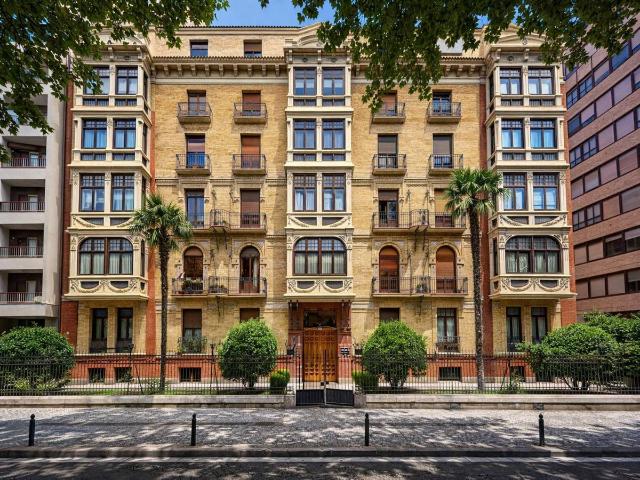 Piso en Venta en Paseo Sagasta