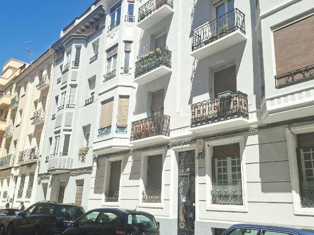 Piso en Venta en Paseo Sagasta