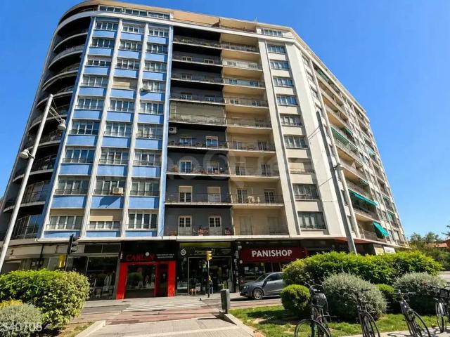 Piso en Venta en Paseo Sagasta