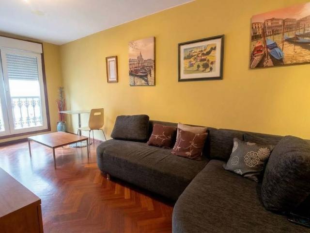 Piso en Venta en Pastoriza