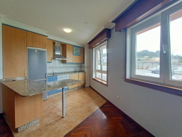 Piso en Venta en Pastoriza