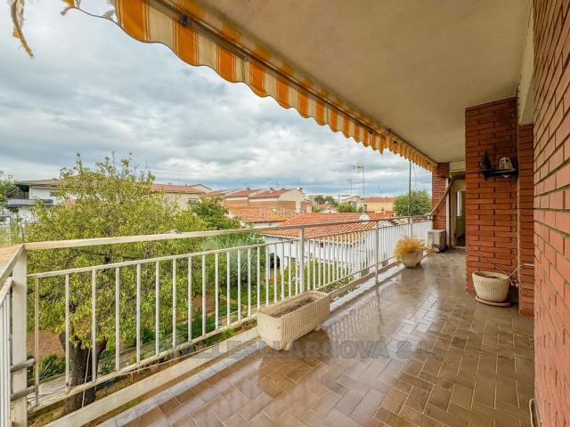 Piso en venta en Parets del Vallès. A 3 VIENTOS EN LEIXAMPLE. Pisos Parets del.