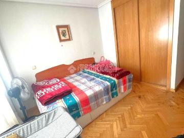 Piso en venta en Parla, Calle Pinto San Roque. Piso en venta en Parla. Pisos.