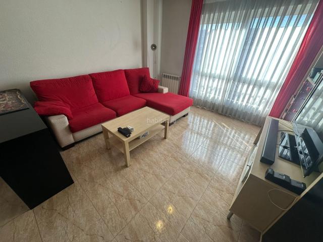 Piso en venta en Parla, Calle Pinto San Roque. PISO PARA ENTRAR A VIVIR DE 2 DORMITORIOS Y 2 BAÑOS EN PARLA CENTRO. Pisos.