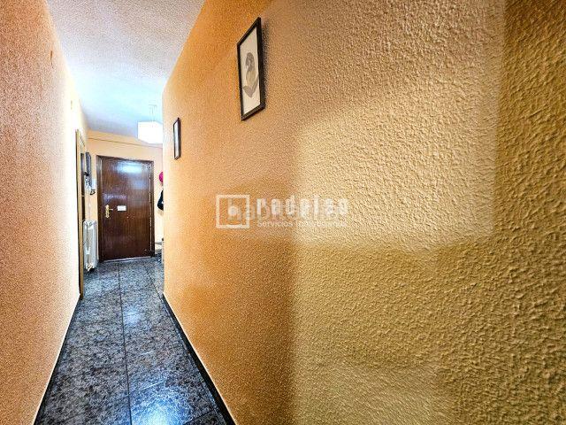Piso en venta en Parla, Calle Pinto San Roque. Piso para entrar a vivir en Primera Planta. Pisos.