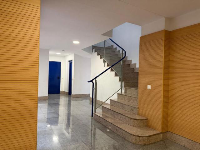 Piso en venta en Parla, Laguna Park. Para entrar a vivir. Pisos.