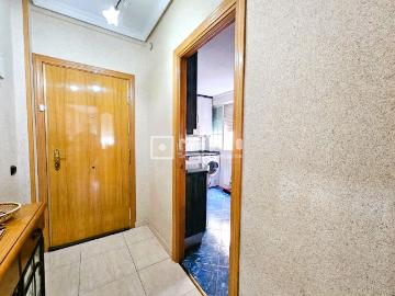 Piso en venta en Parla, Parque Inlasa. Se vende en exclusiva fantástica vivienda reformada de 81 m con ascensor y garaje. Pisos.