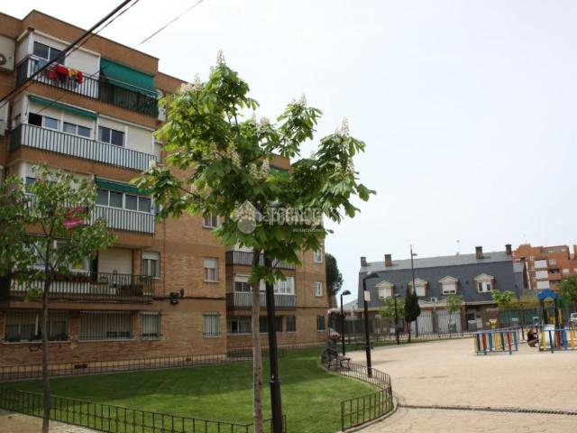 Piso en venta en Parla, Parque Inlasa. Piso en venta en Parla. Pisos.