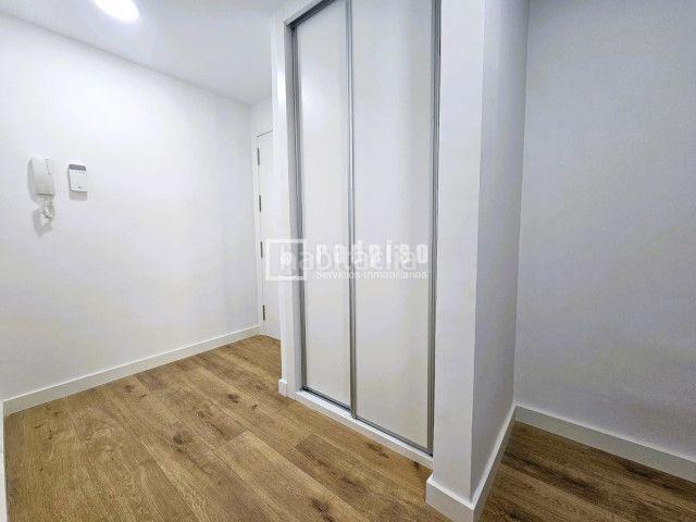 Piso en venta en Parla, Pintores Ferial. Espectacular PISO REFORMADO para entrar a vivir. Pisos.