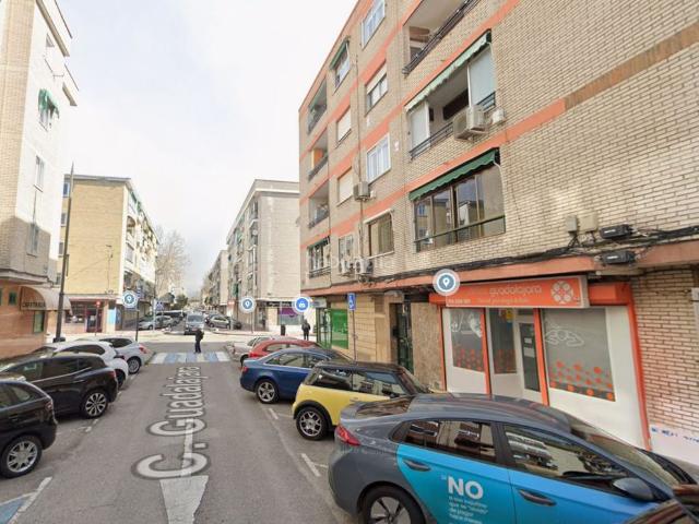 Piso en venta en Parla, Villayuventus Renfe. PISOFACIL.NET VENDE PISO EN PARLA ZONA CENTRO 2ª PLANTA EXTERIOR CON ASCENSOR. Pisos.