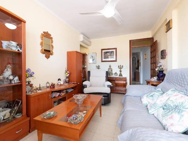 Piso en Venta en Parque Victoria Eugenia