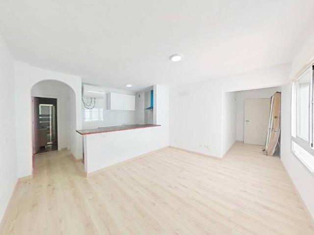 Piso en Venta en Parque Victoria Eugenia
