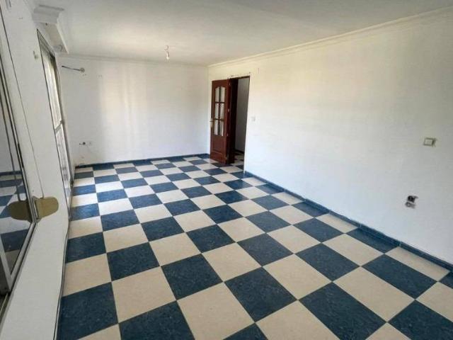 Piso en Venta en Parque Alcosa