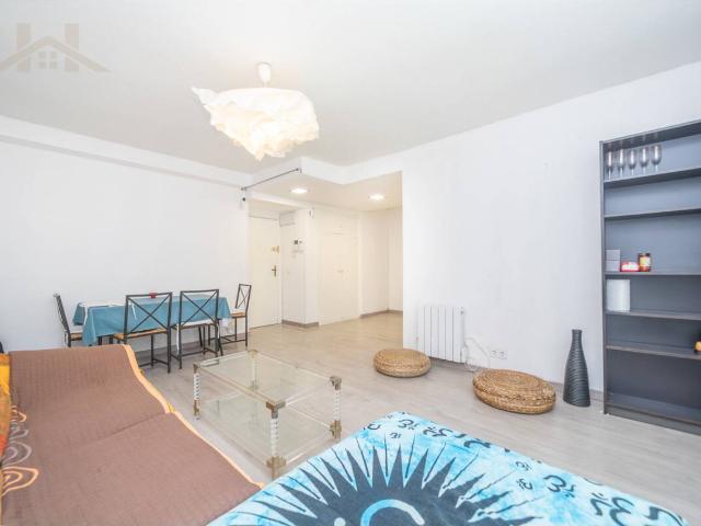 Piso en venta en Parque de La Coruña Las Suertes