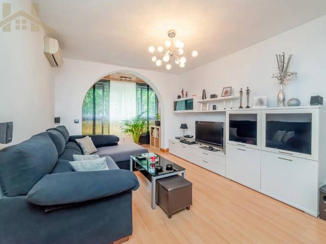 Piso en Venta en Parque Europa Los Pitufos