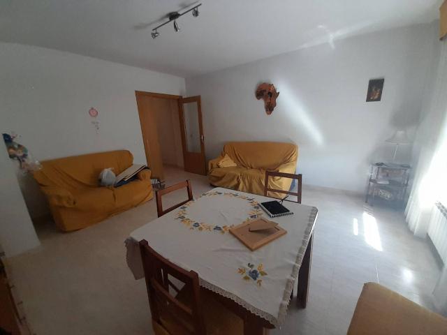 Piso en Venta en PAU 2 600