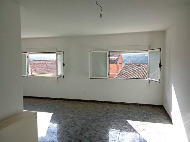 Piso en Venta en Peguerinos