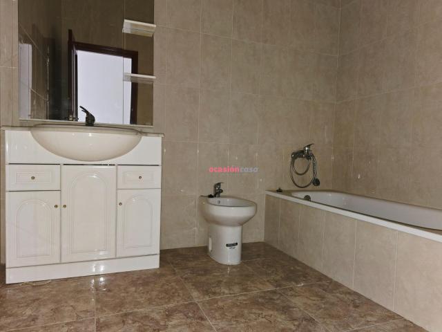 PISO EN VENTA EN PEDROCHE