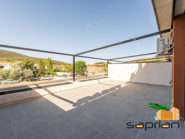 Piso en venta en Perales de Tajuña. Vivienda en venta en calle Extramuros. Pisos Perales de.