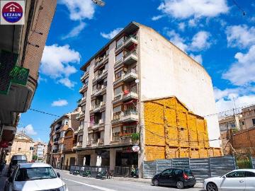 Piso en Venta en Peralta / Azkoien
