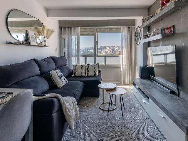 Piso en Venta en Perillo