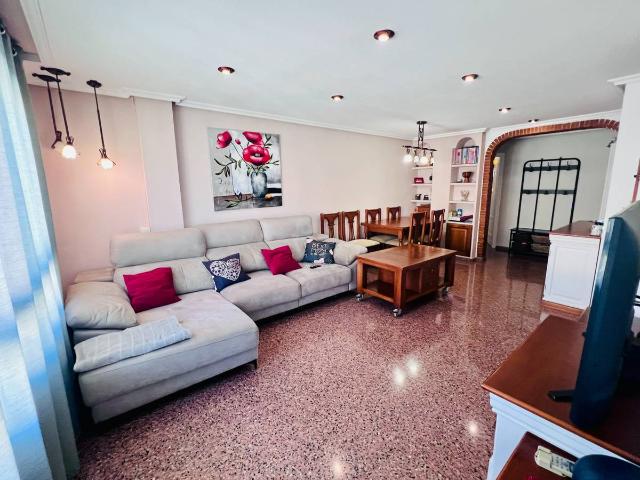 Piso en Venta en Petrer