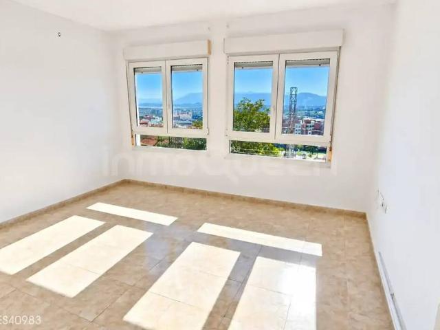 Piso en Venta en Peñacastillo Nueva Montaña