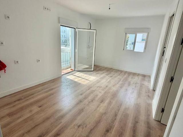 Piso en Venta en Peñamefecit Avda Barcelona