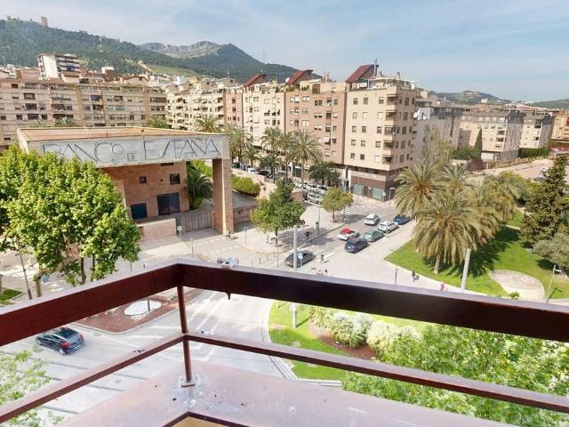 Piso en Venta en Peñamefecit Avda Barcelona