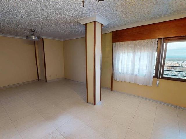 Piso en Venta en Peñamefecit Avda Barcelona