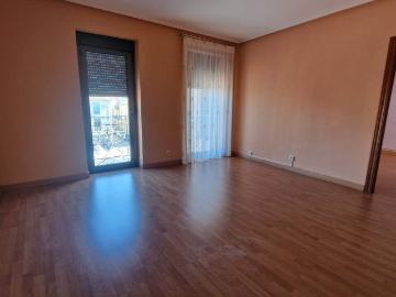 Piso en Venta en Peñaranda de Bracamonte