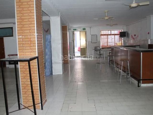 Piso en venta en Peñarroya Pueblonuevo. Excelente Local, vivienda y piso en el municipio de Peñarroya Pueblonuevo, Pueblo con encanto con una superficie de 656 m2 de suel. Pisos Peñarroya.