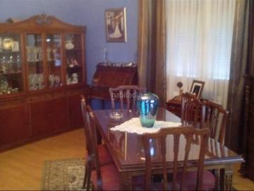 Piso en venta en Peñarroya Pueblonuevo. Incomparable Piso en el distrito de Pueblonuevo Córdoba, con una superficie de 230 m2 de Piso y 78 m2 Garaje y trastero, consta. Pisos Peñarroya.