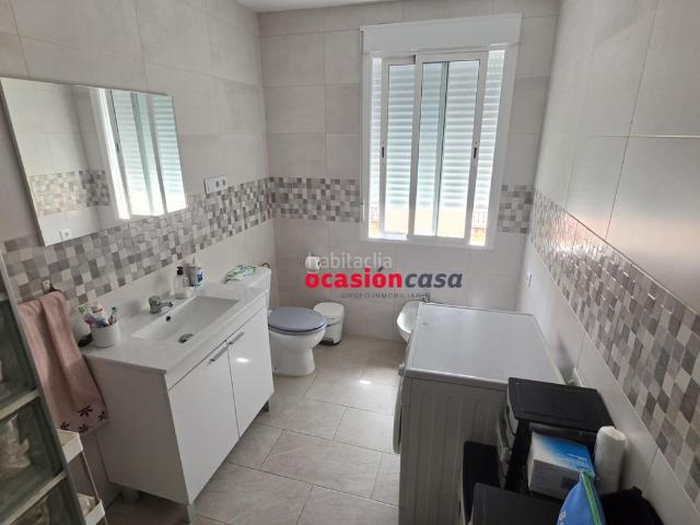 Piso en venta en Peñarroya Pueblonuevo. PISO 2ª PLANTA EN PLENA PLAZA SANTA BARBARA. Pisos Peñarroya.