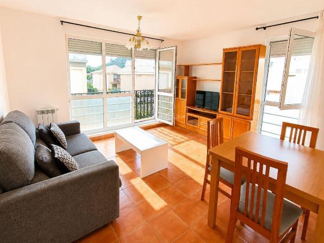 Piso en venta en Piélagos, Carandía. LUMINOSO PISO EN CARANDÍA DENTRO DE URBANIZACIÓN PRIVADA. Pisos.