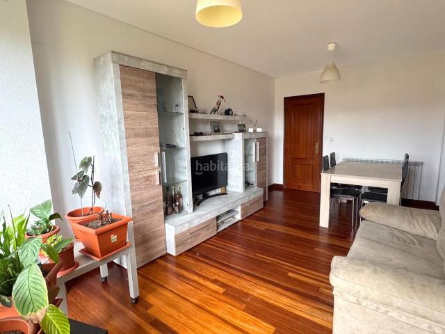 Piso en venta en Piélagos, Carandía. Tu nuevo hogar te espera en Carandía de Piélagos! Espacio, luz y tranquilidad. Pisos.