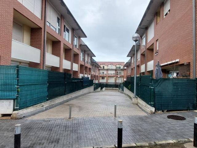 Piso en venta en Piélagos, Renedo. Duplex de 2 dormitorios con jardín en Renedo de Pielagos. Pisos.